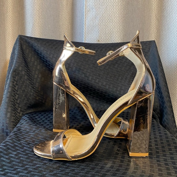 Fashion Nova Metallic Rose Gold Heels - Picture 1 of 5